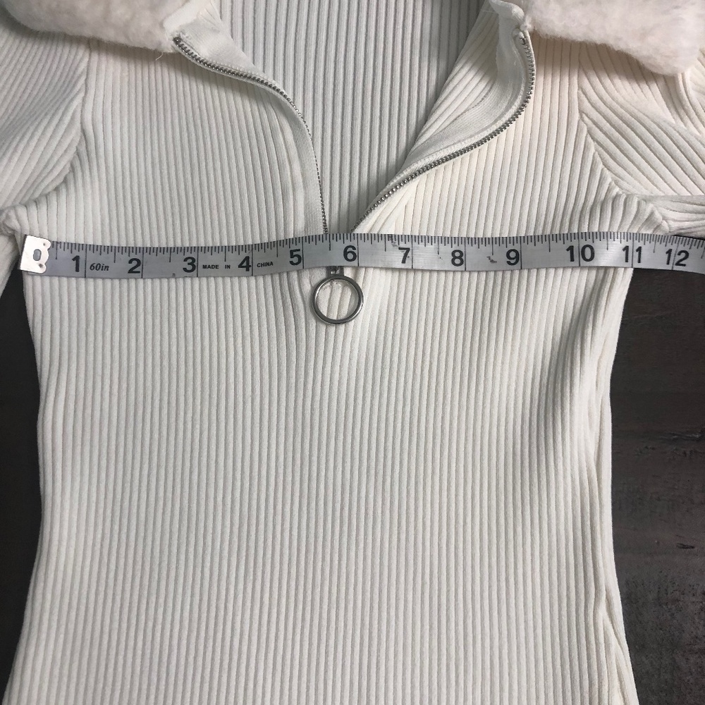 Forever 21 woman JR dress beige - Picture 9 of 16